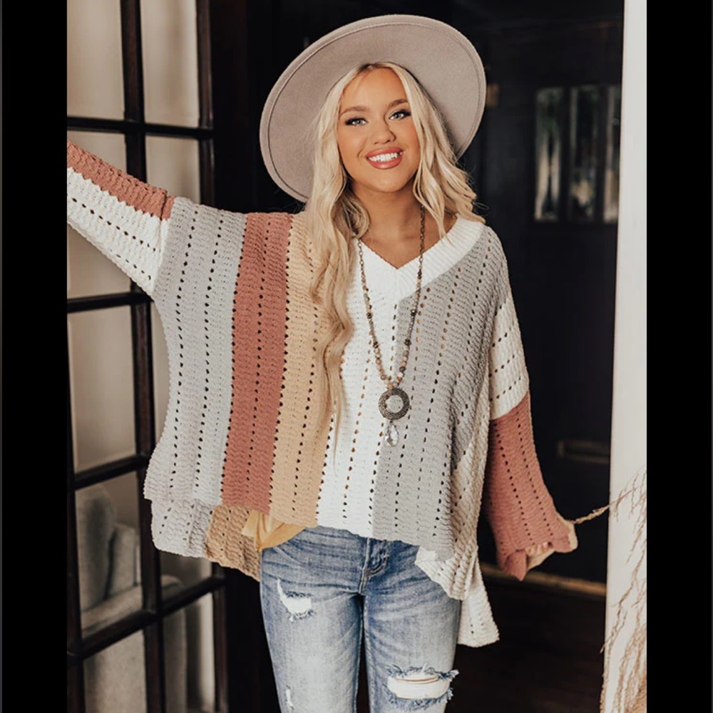 POL Cozy Chenille Knit Oversized Sweater Sz Medium Neutral Stripe Vneck